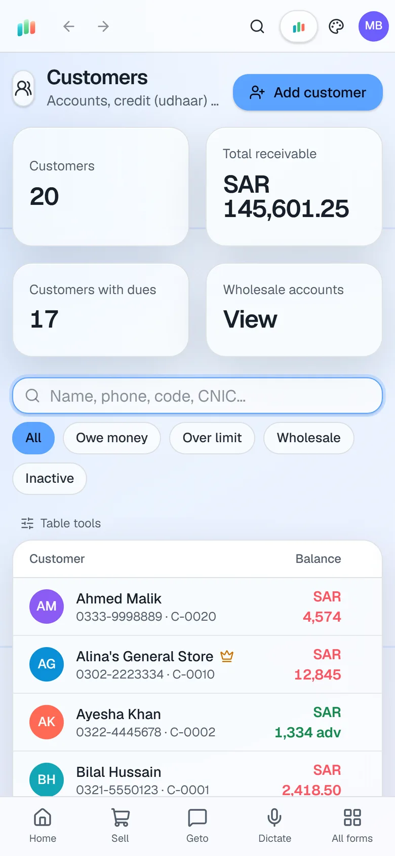 Customers and reports on the AIFFICIENTO mobile app